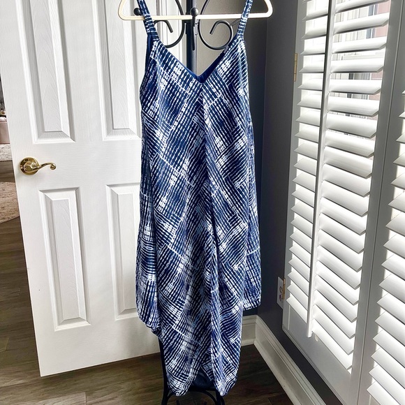 NEW DIRECTIONS - BoHo Hankerchief Sundress - Picture 2 of 7